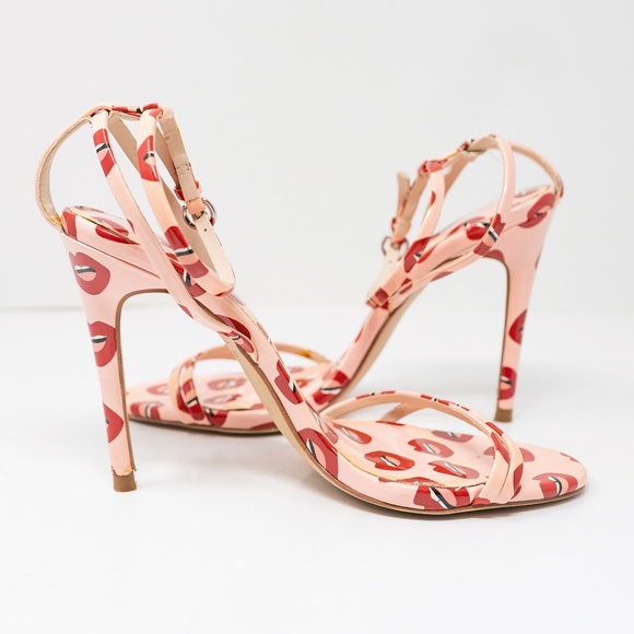 Zara Basic Women's Patent Leather Kiss Lips Graphic Print Sandals High Heel Shoe - Picture 1 of 4